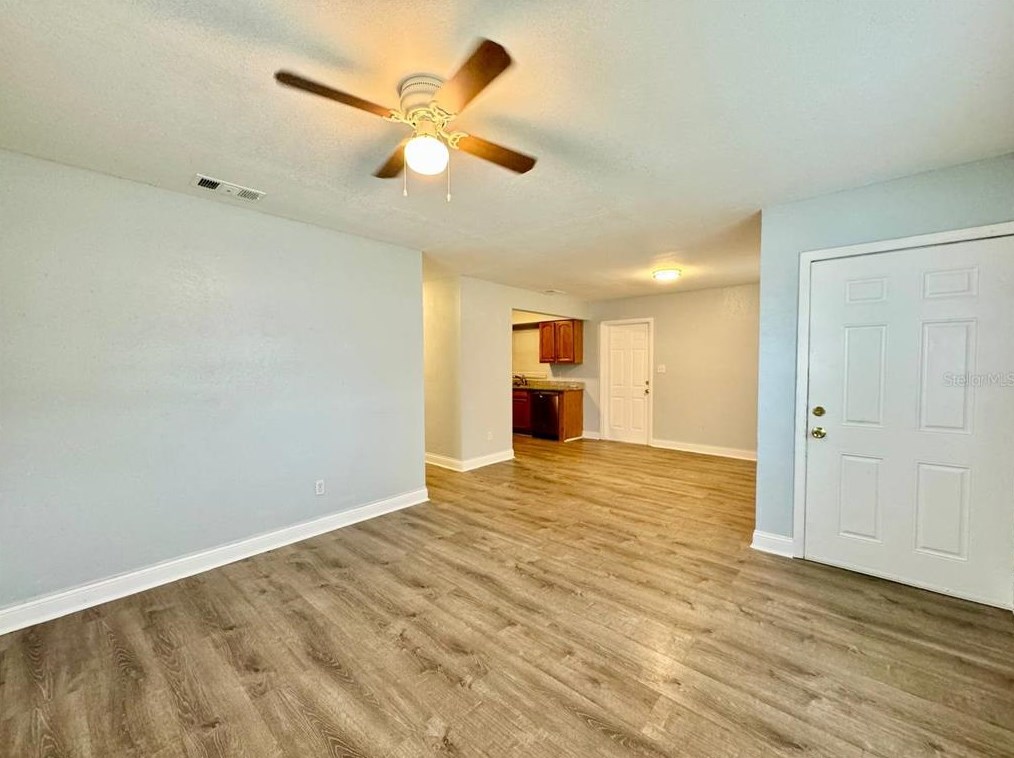 1908 Chestnut St, Tampa FL  33607-4312 exterior