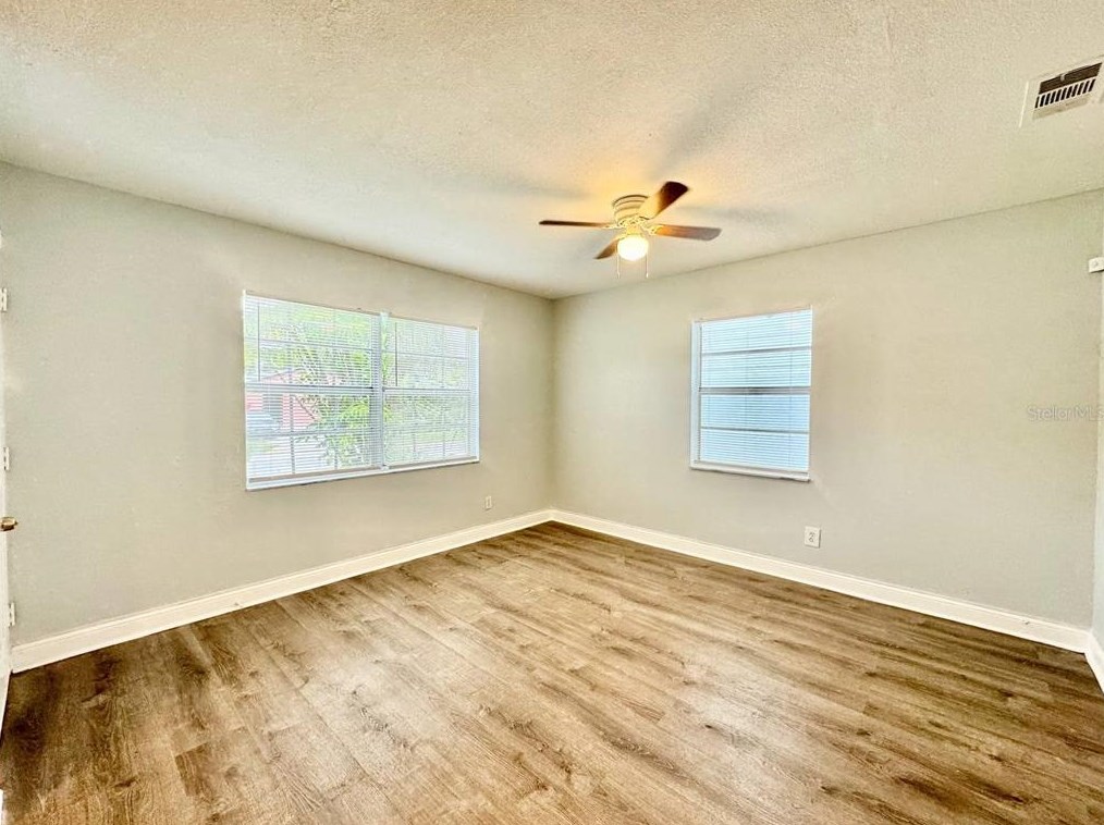 1908 Chestnut St, Tampa FL  33607-4312 exterior