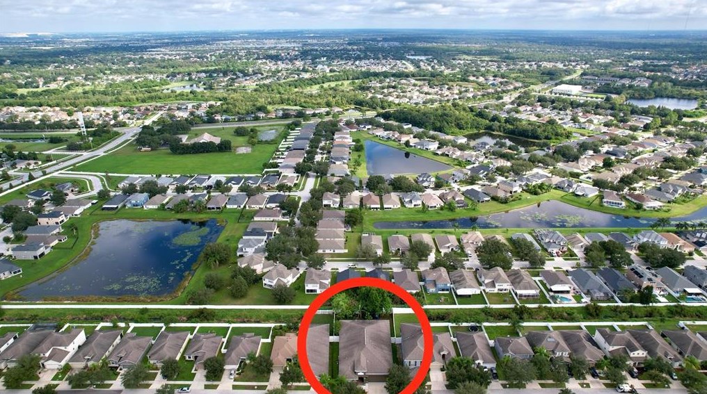 13407 Graham Yarden Dr, Riverview FL 33579-2391 exterior