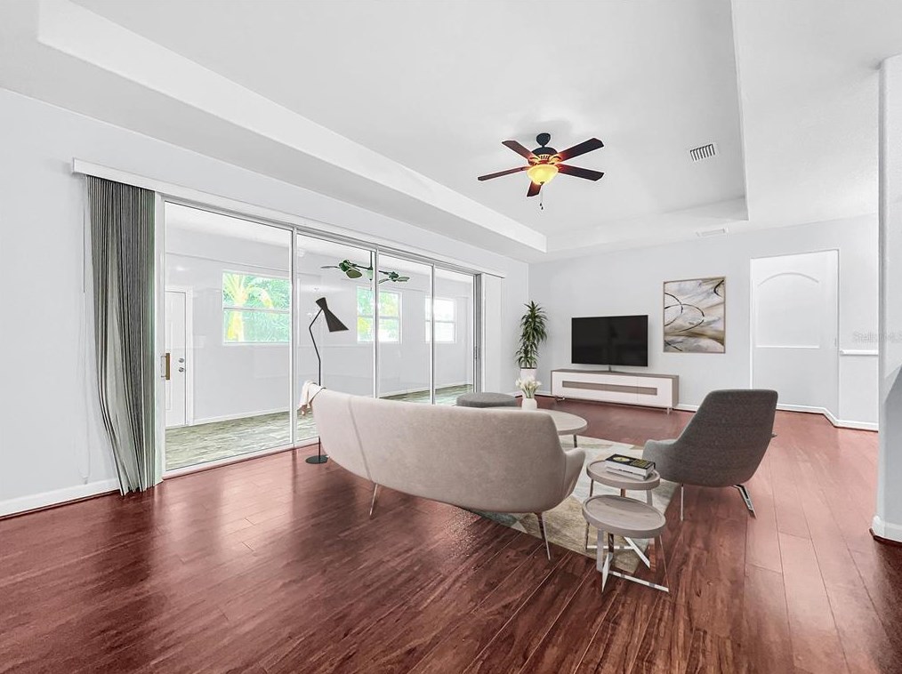 13407 Graham Yarden Dr, Riverview FL 33579-2391 exterior