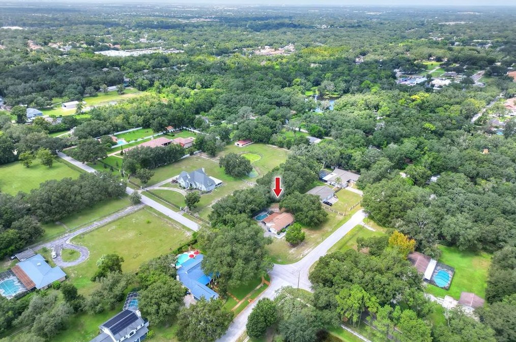 3434 Holland Dr, Brandon, FL 33511-8137