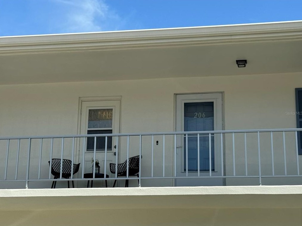500 Glennes Ln #206, Dunedin, FL 34698