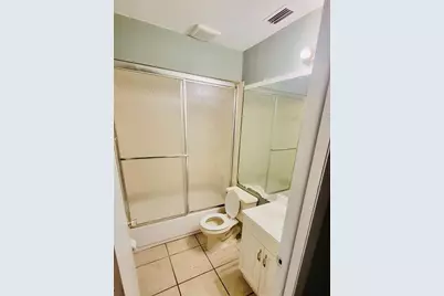 5050 74th Street N #1, Saint Petersburg, FL 33709 - Photo 18