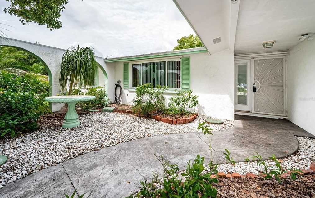 3835 Chaffey Dr, New Port Richey, FL 34652