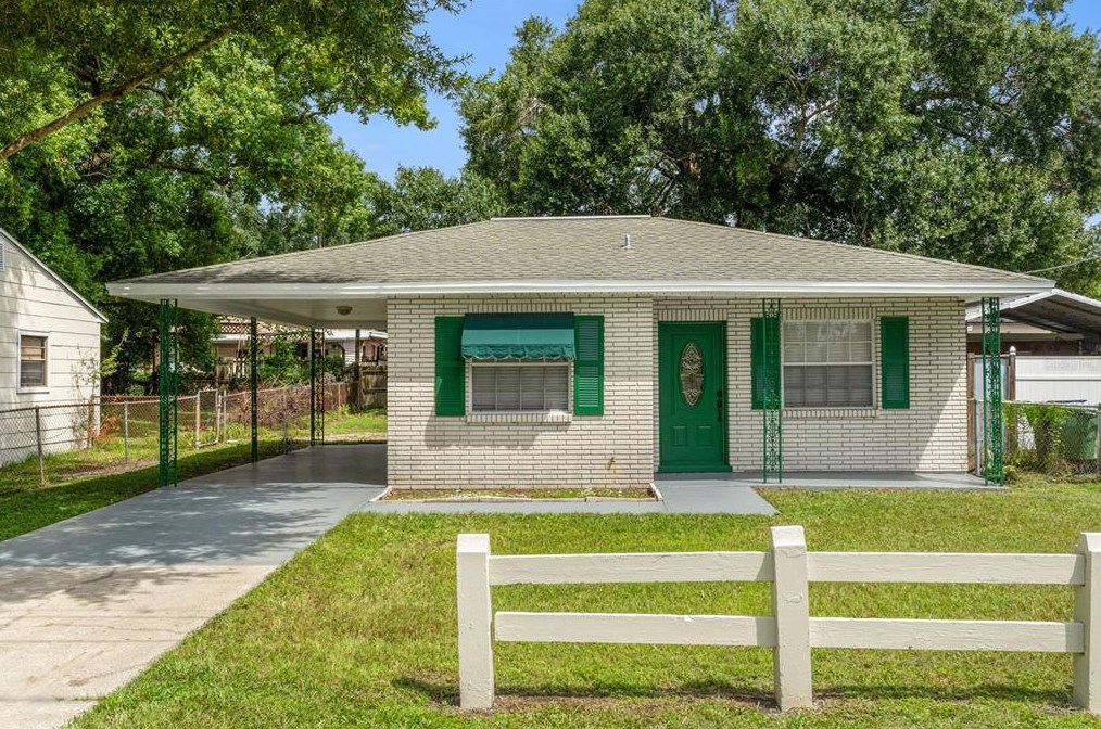 3015 W Kathleen St, Tampa, FL 33607