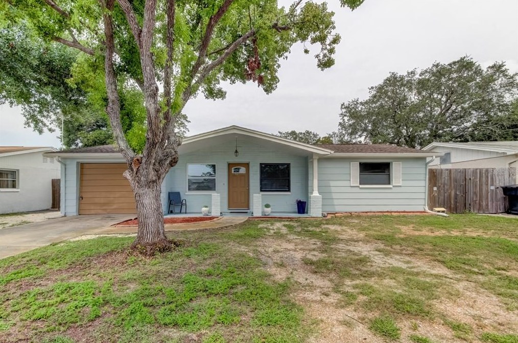 3123 Merita Dr, Tarpon Springs, FL 34691