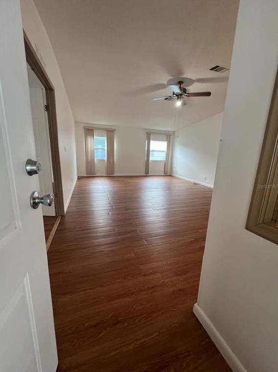 1001 Starkey Rd #357, Largo, FL 33770