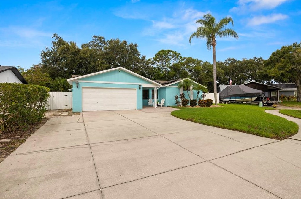 2528 Islander Ct, Palm Harbor, FL 34683-2612