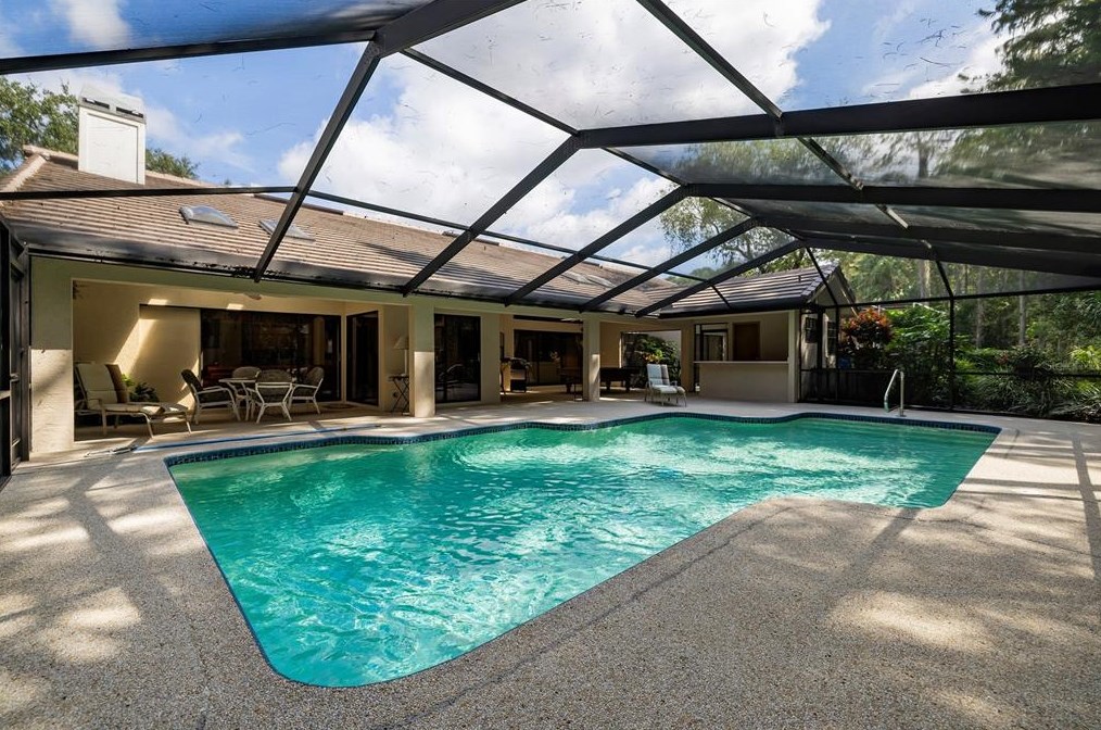 50 Greenhaven Trail, Oldsmar, FL 34677