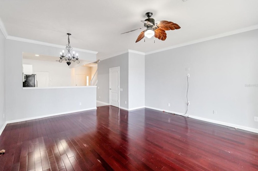 6607 Shining Sun Ct, Tampa, FL 33634