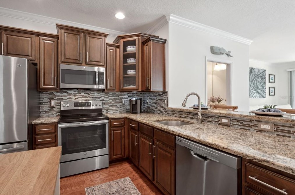 270 N Harbor Dr, Palm Harbor, FL 34683