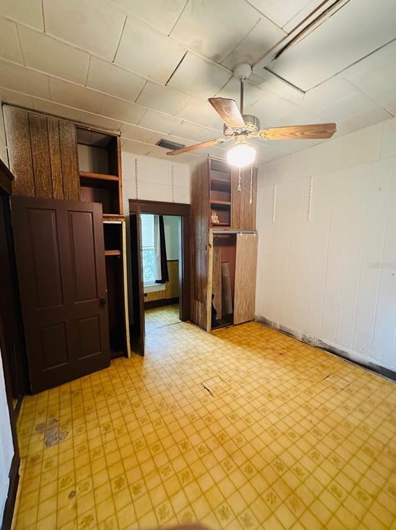 1101 32 Ave, Tampa FL 33619-1403 exterior