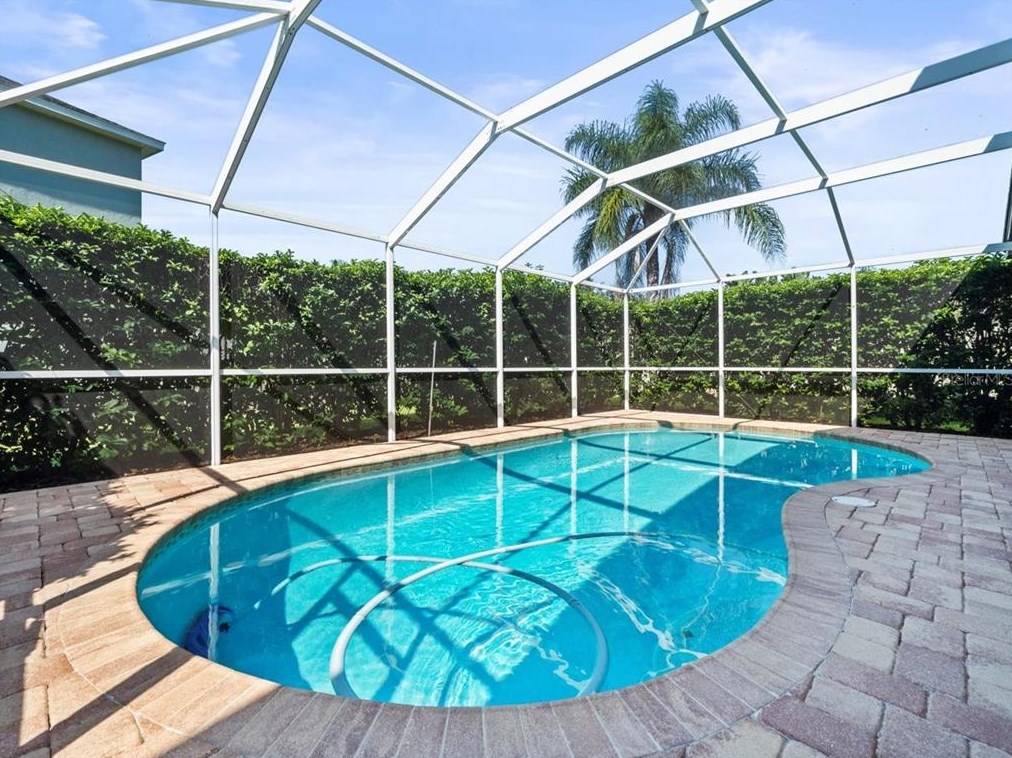 19604 Morden Blush Dr, Lutz, FL 33558