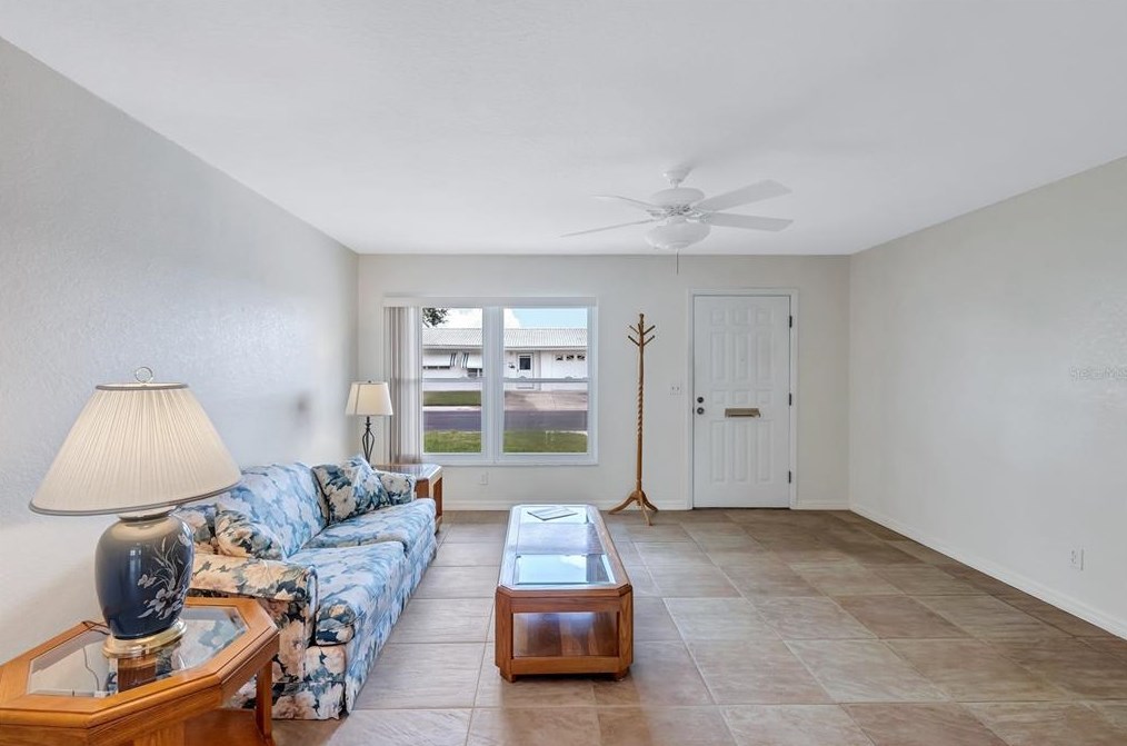 9860 36th Way N, Pinellas Park, FL 33782