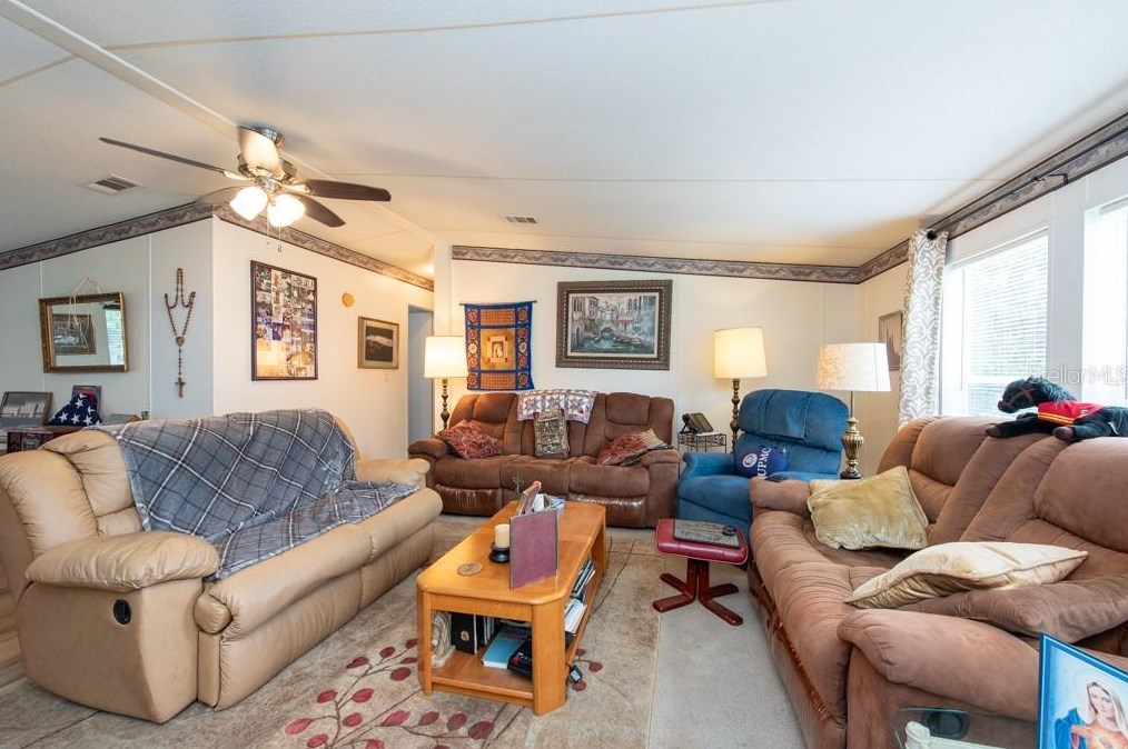 6659 W Park Dr, Homosassa, FL 34446