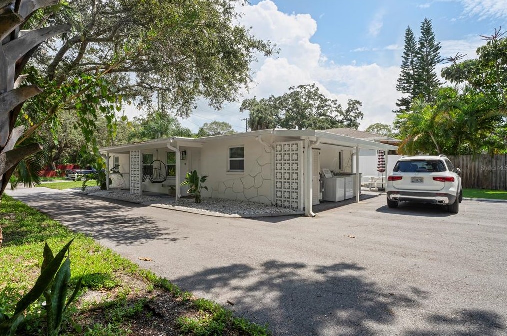 620 Broadway, Dunedin, FL 34698