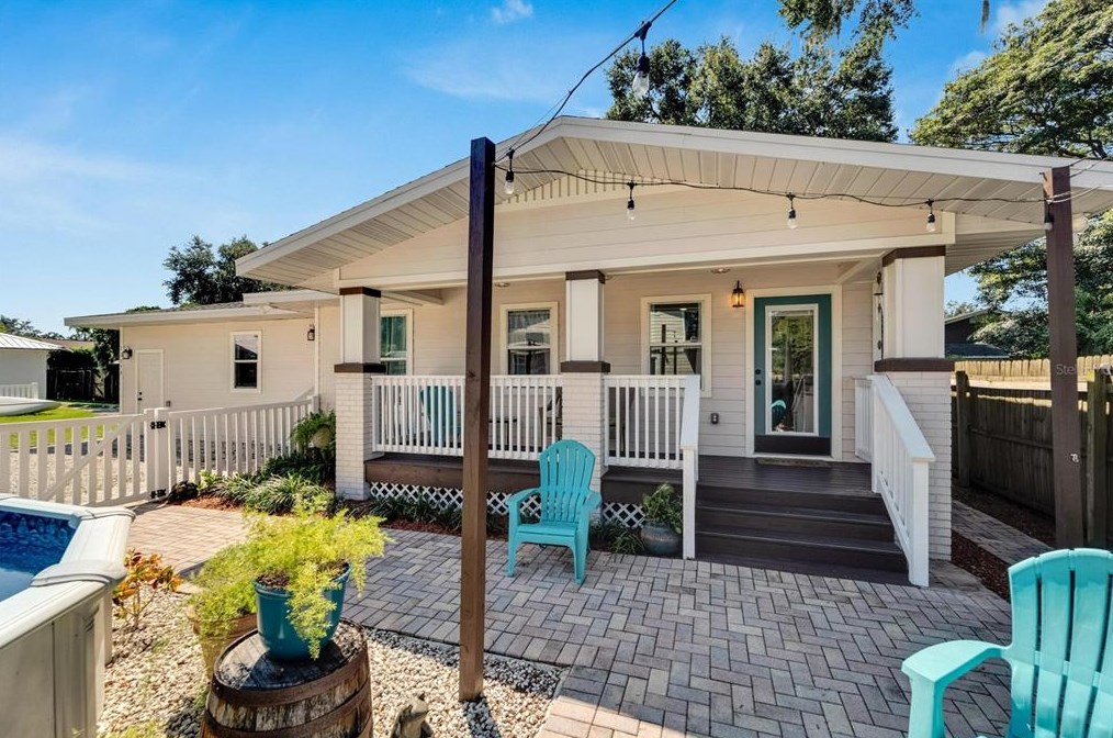 1007 W Baker St, Plant City, FL 33563