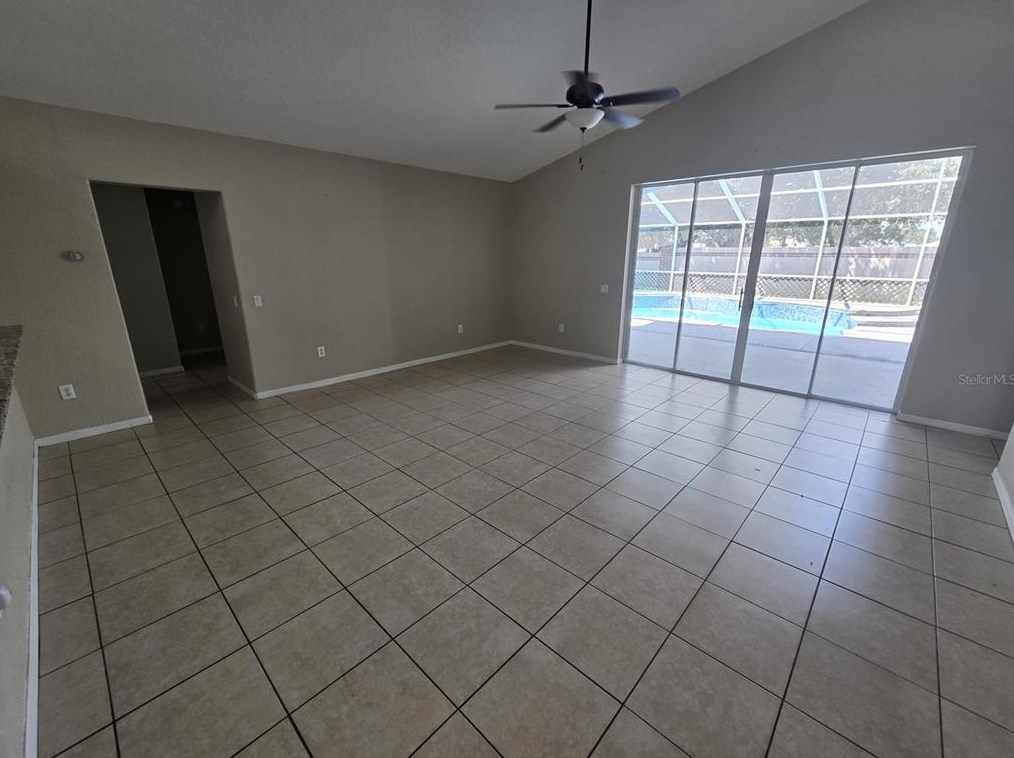 9232 Hidden Water Cir, Riverview, FL 33578-3028