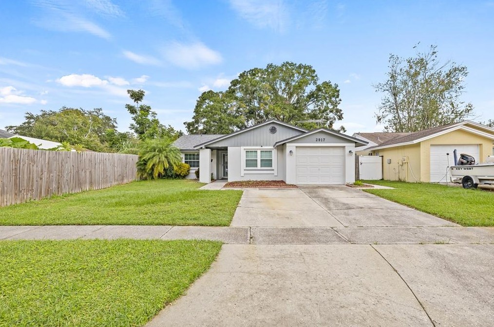 2917 Burr Oak Dr, Tampa, FL 33618