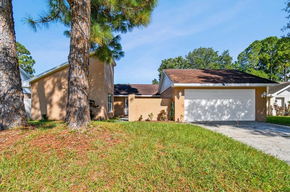 15704 Scrimshaw Dr, Tampa, FL 33624