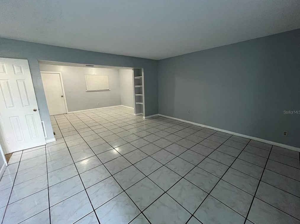 8400 N 15th St, Tampa, FL 33604