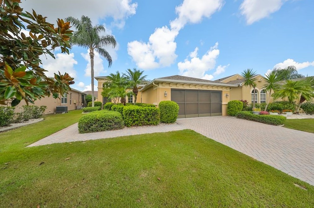 921 Regal Manor Way, Ruskin, FL 33573