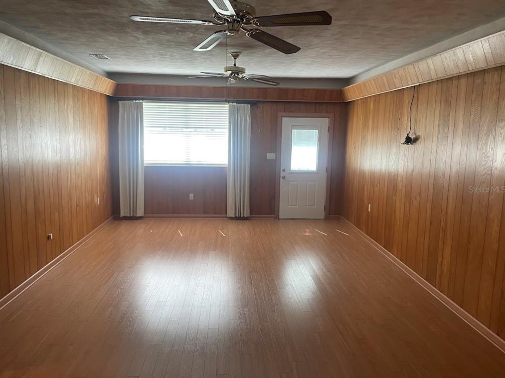 406 Westbrook Ave, Brandon, FL 33511