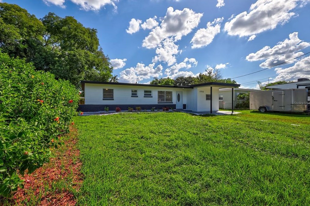 5752 92nd Ave, Pinellas Park, FL 33782-5010