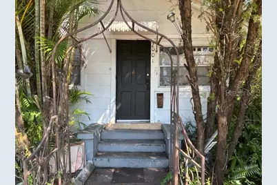 2001 15th Avenue S, Saint Petersburg, FL 33712 - Photo 1