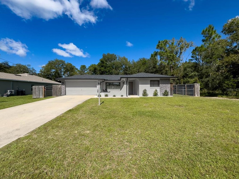 9240 N Arcadia Way, Dunnellon, FL 34434