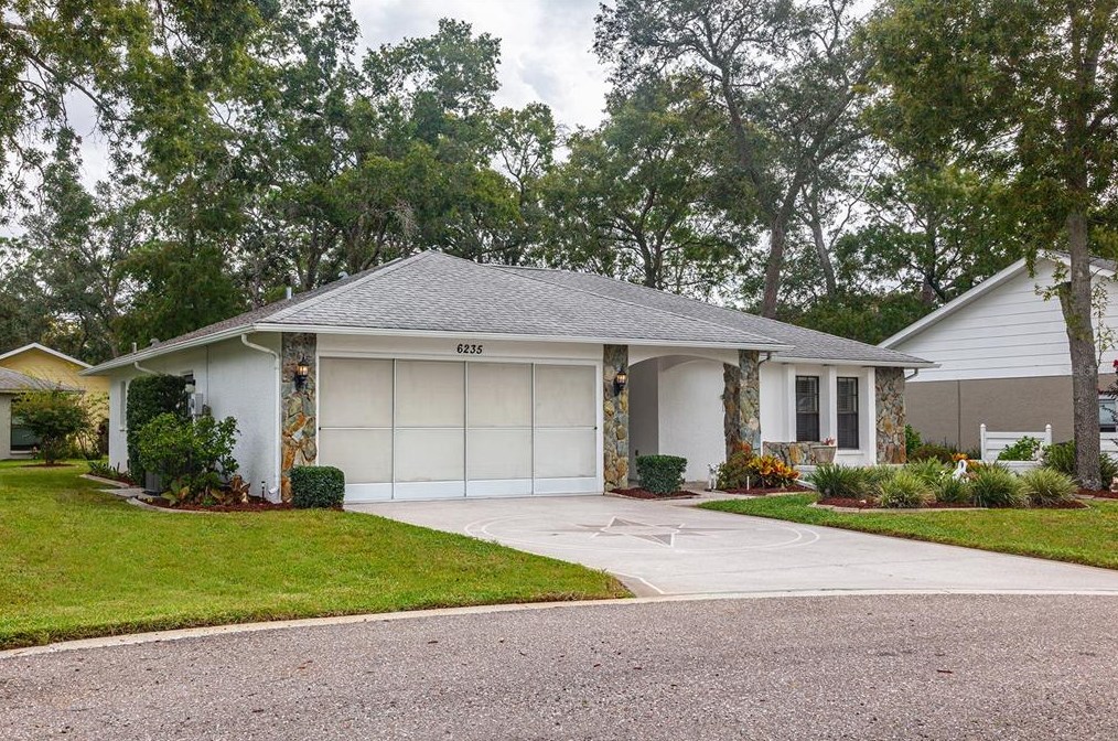 6235 Glen Eagles Ct, Brooksville, FL 34606