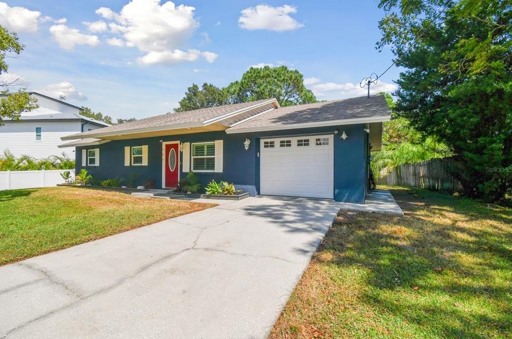 100 Kilsythe St, Oldsmar, FL 34677