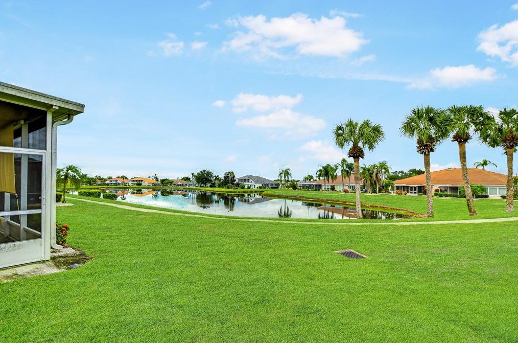 501 Lively Dr, Ruskin, FL 33573