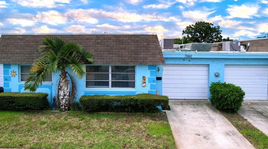 7060 Versailles N #16, Pinellas Park, FL 33781