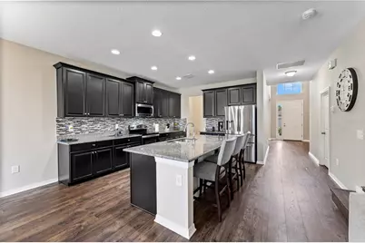 19065 Malinche Loop, Spring Hill, FL 34610 - Photo 18