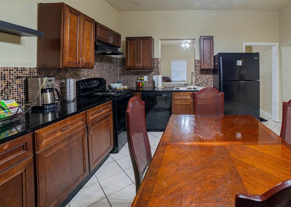 3507 12th St, Tampa FL 33605-1015 exterior