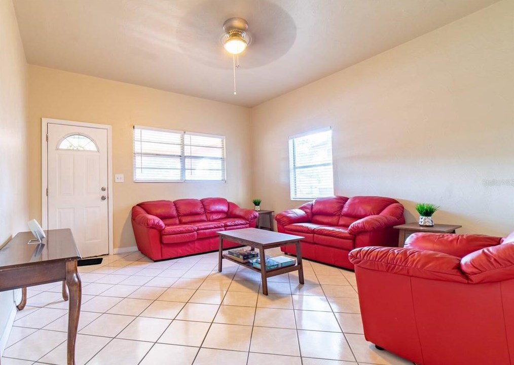 3507 12th St, Tampa FL 33605-1015 exterior