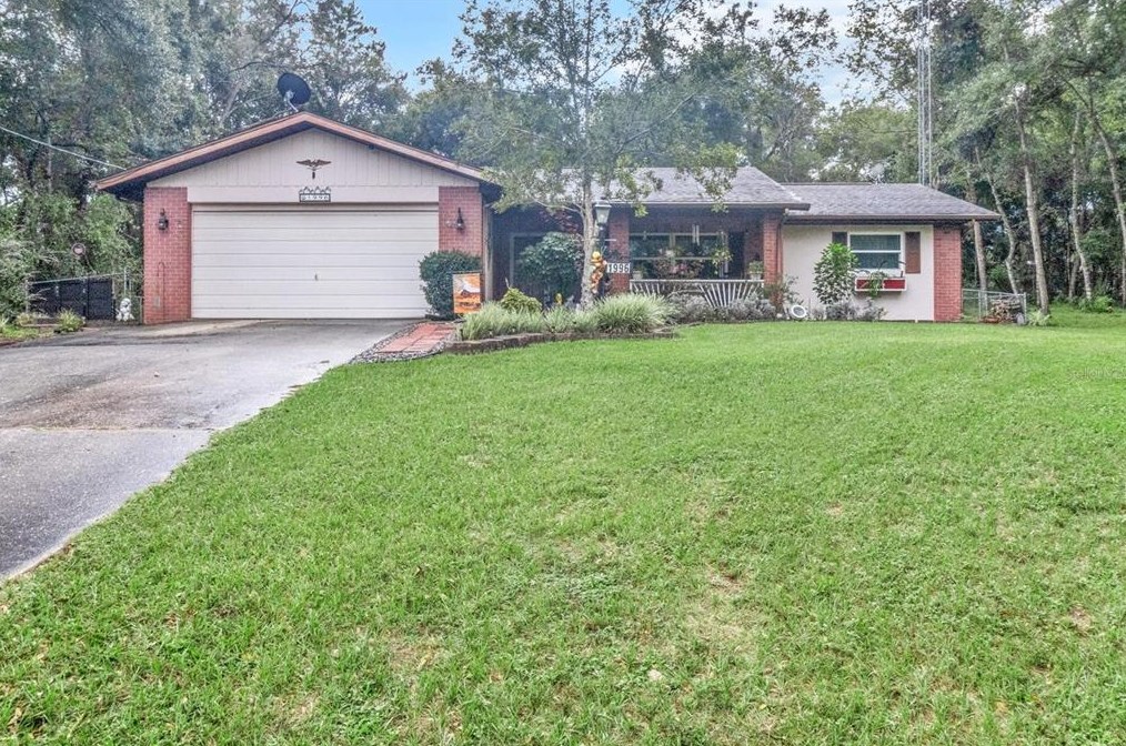 1996 W Water Lily Dr, Dunnellon, FL 34434