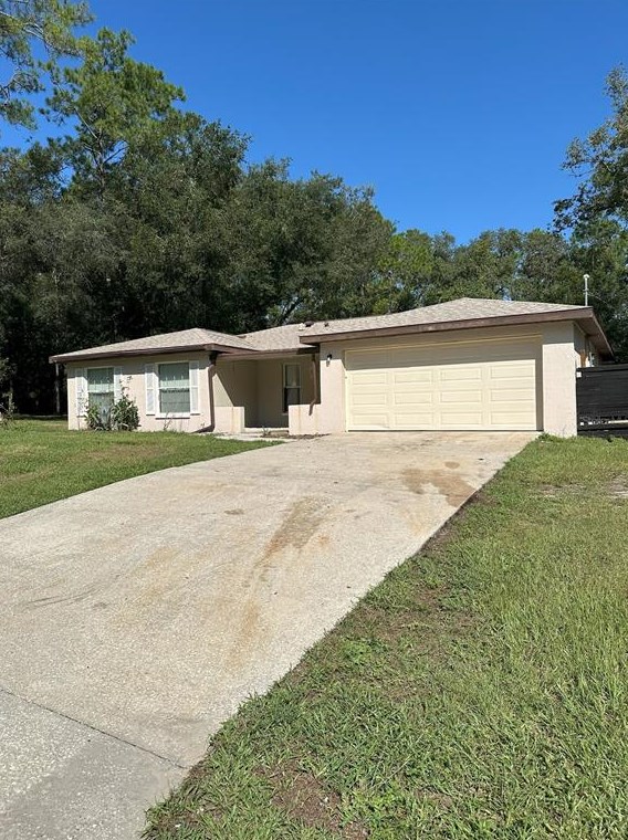 1933 W Albury Pl, Dunnellon, FL 34434