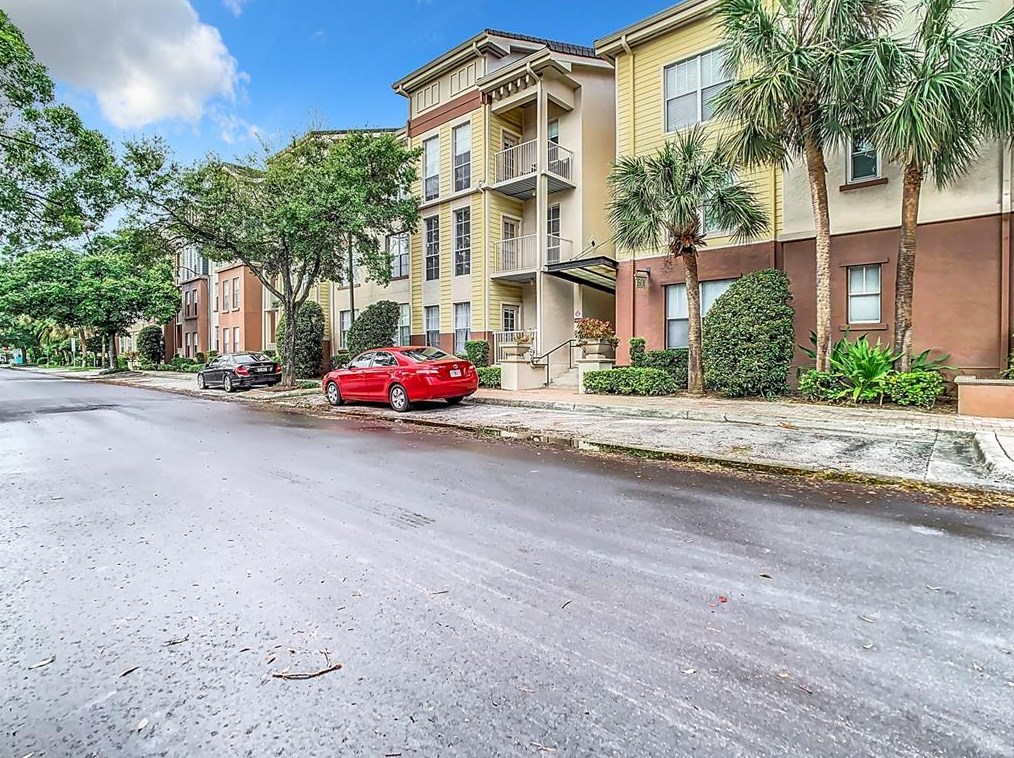 501 Moody Ave, Tampa, FL 33609-3386