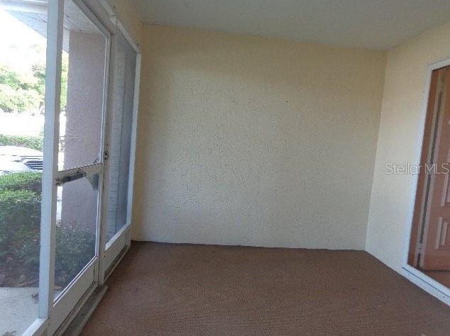 1186 Gillespie Dr N, Palm Harbor, FL 34684