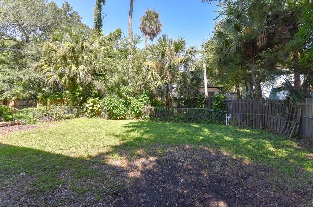 138 Kingston Ave, Daytona Beach FL 32114-2175 exterior