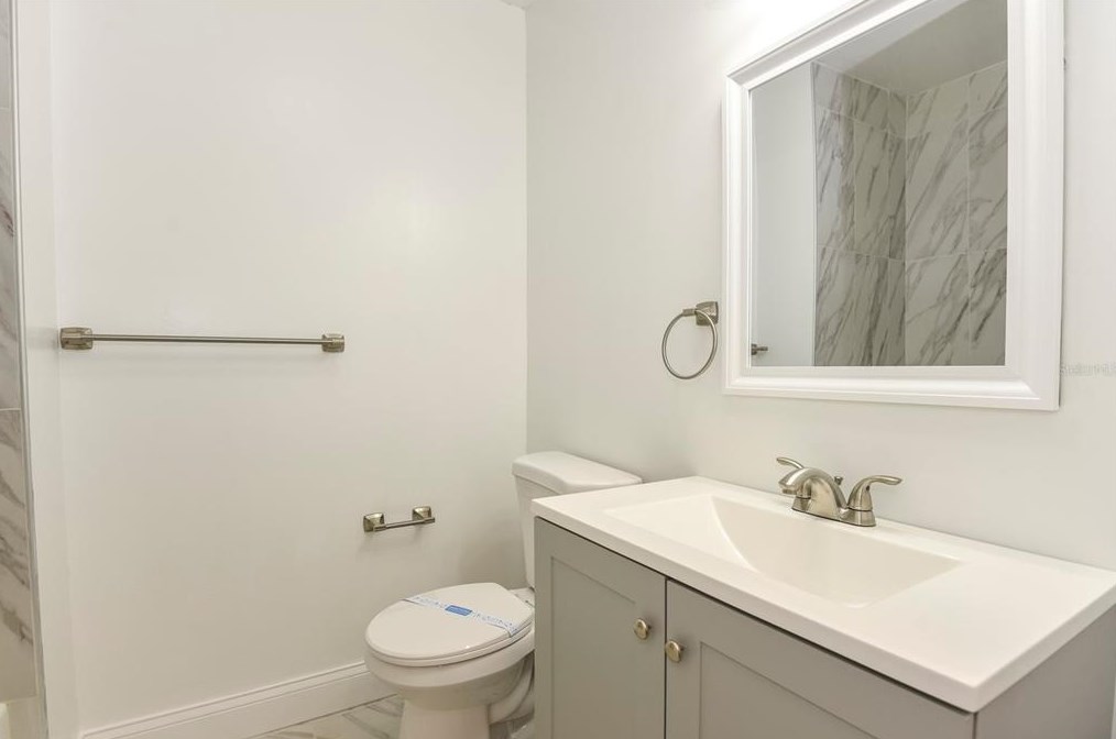 138 Kingston Ave, Daytona Beach FL 32114-2175 exterior