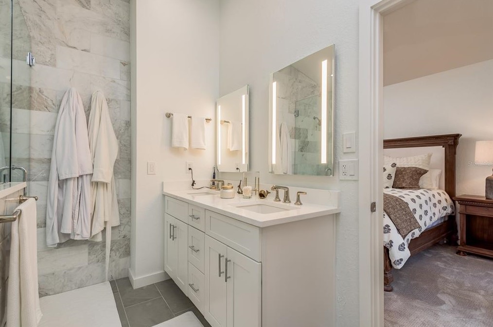 1345 Curlew Rd, Dunedin FL 34698-1924 exterior