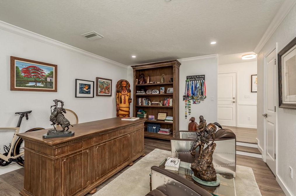 1345 Curlew Rd, Dunedin FL 34698-1924 exterior