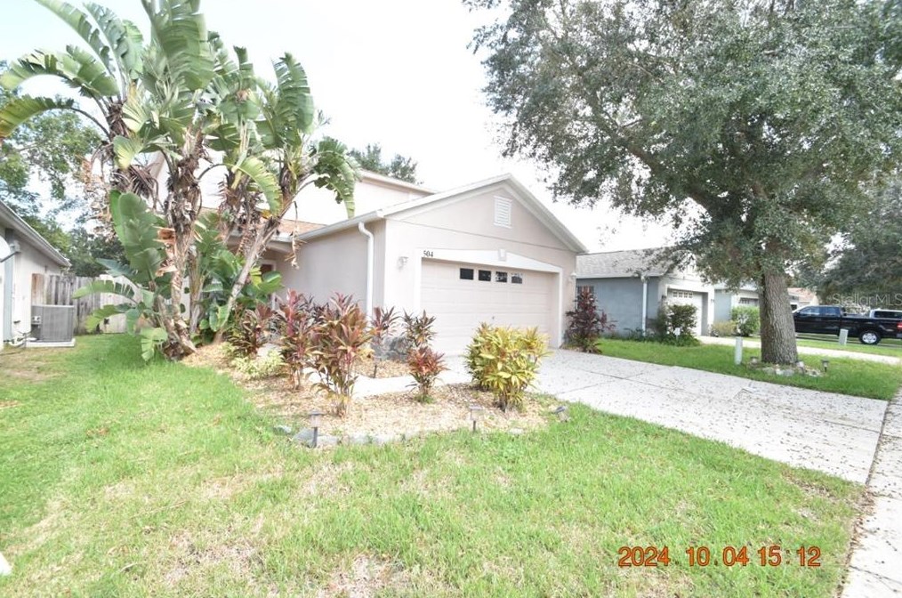 504 Maple Pointe Dr, Seffner, FL 33584
