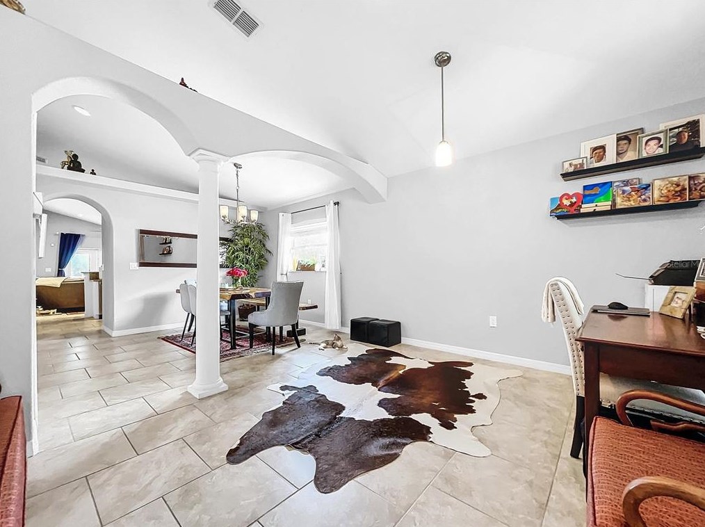 5953 Mohr Loop, Tampa, FL 33615