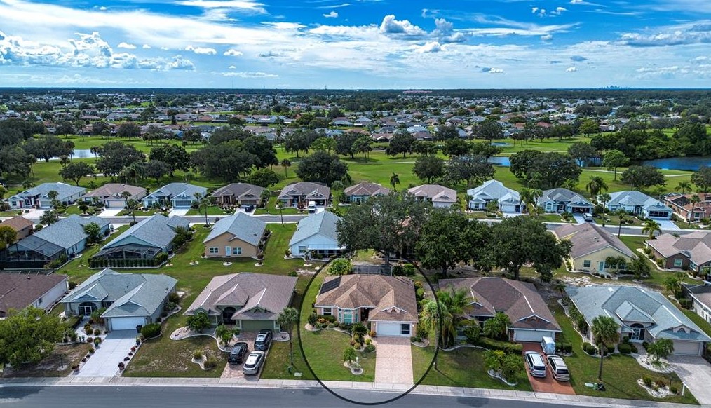 2012 E Del Webb Blvd, Ruskin, FL 33573
