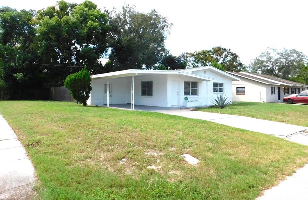 5904 Elm St, New Port Richey, FL 34652