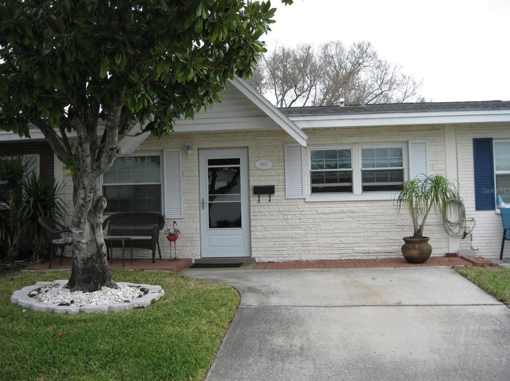 9911 Dahlia Street N #38, Pinellas Park, FL 33782